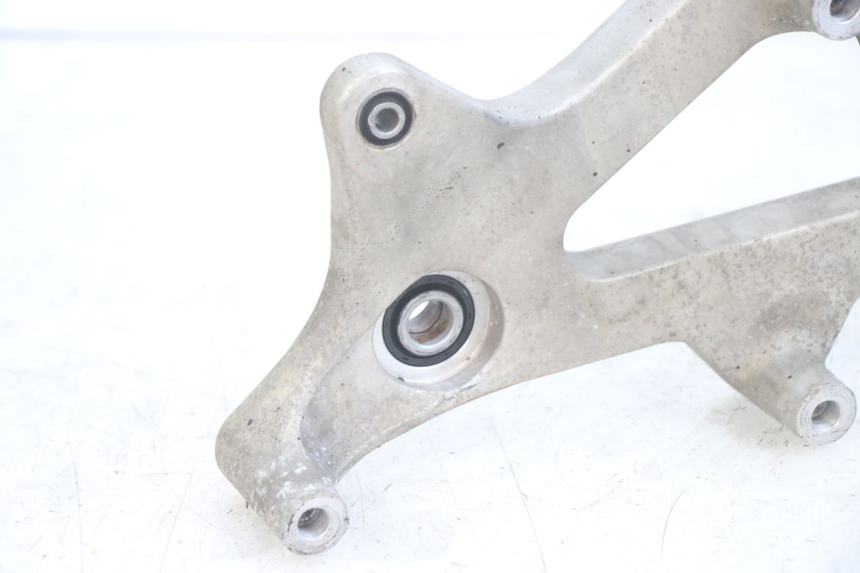 photo de SUPPORT POT HONDA PCX (JF47) 125 (2012 - 2013) - Gros plan technique