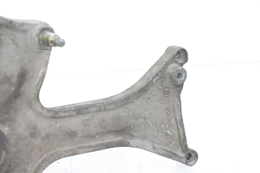 photo de SUPPORT POT  PIAGGIO VESPA GRANTURISMO 200 (2004 - 2005) - Détail de la pièce