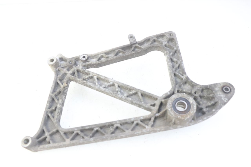 photo de SUPPORT POT PEUGEOT SATELIS COMPRESSOR K15 125 (2006 - 2009) - Détail de la pièce