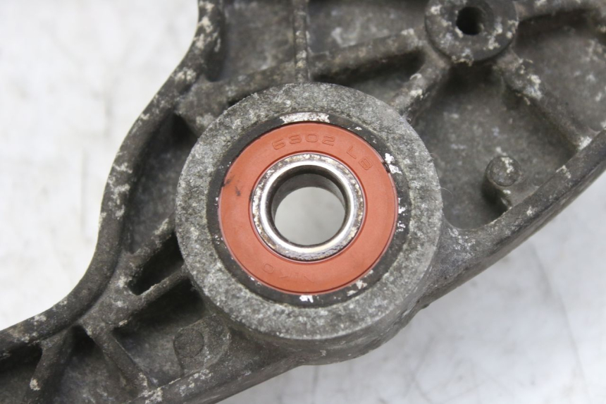 photo de SUPPORT POT PEUGEOT SATELIS 125 (2010 - 2012) - Détail de la pièce