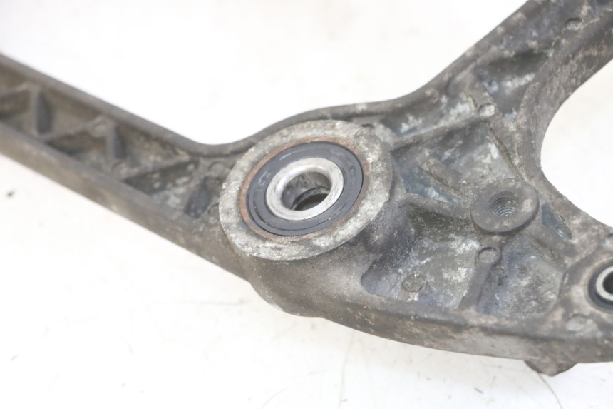 photo de SUPPORT POT  PEUGEOT SATELIS 125 (2013 - 2018) - Zoom état d’usage