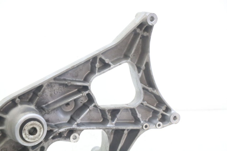 photo de SUPPORT POT  YAMAHA X-CITY XCITY 125 (2007 - 2013) - Autre angle de vue