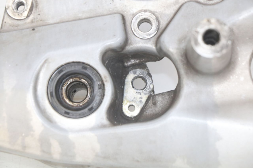 photo de SUPPORT POT YAMAHA X-MAX XMAX 125 (2010 - 2013) - Gros plan technique