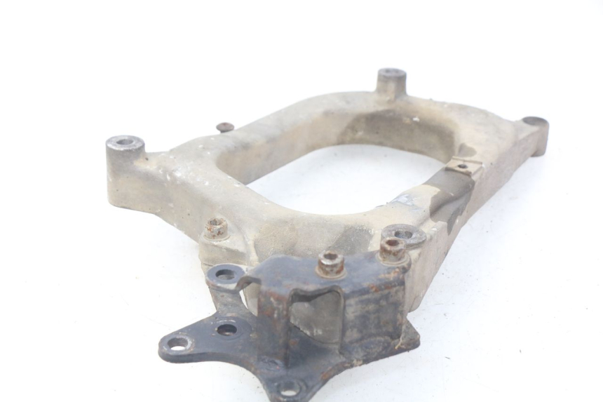 photo de SUPPORT POT PIAGGIO X7 125 (2007 - 2013) - Autre angle de vue