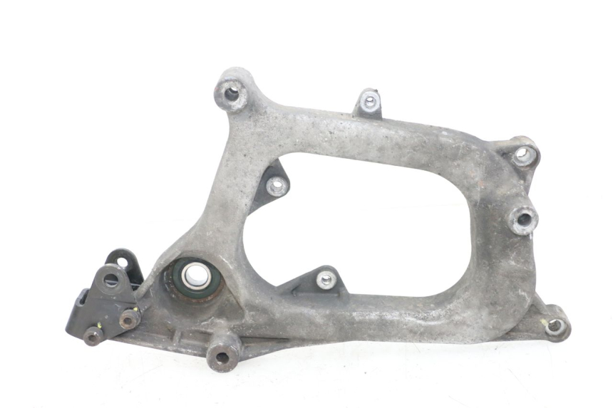 photo de SUPPORT POT PIAGGIO X8 125 (2004 - 2007) - Vue principale