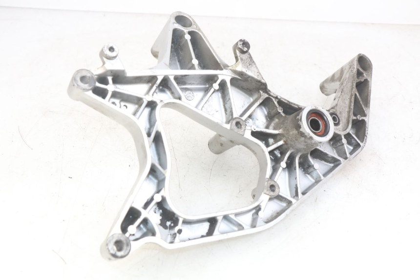 photo de SUPPORT POT YAMAHA YP MAJESTY 125 (2007 - 2010) - Détail de la pièce