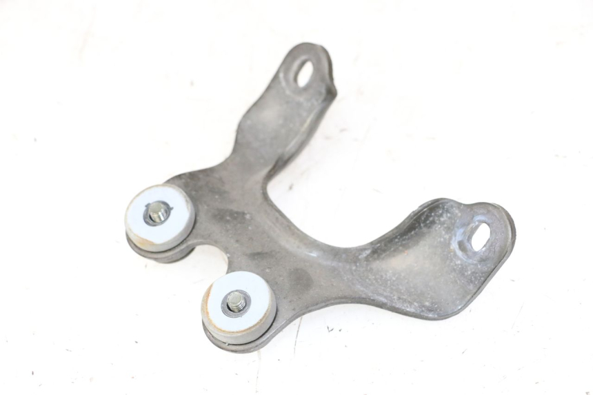 photo de SUPPORT RESERVOIR YAMAHA FZ6 FAZER S2 600 (2007 - 2011) - Détail de la pièce