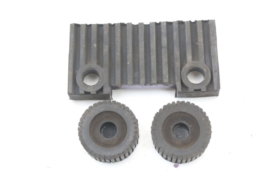 photo de SUPPORT RESERVOIR SUZUKI GN 125 (1997 - 2000) - Vue principale