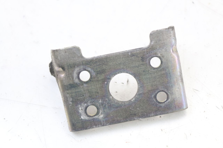 photo de SUPPORT RESERVOIR SUZUKI GSR 750 (2011 - 2017) - Pièce contrôlée