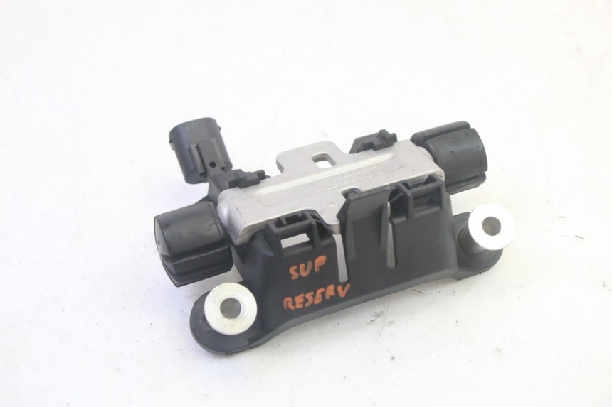 photo de SUPPORT RESERVOIR BMW R GS 1250 (2021 - 2024) - Zoom état d’usage