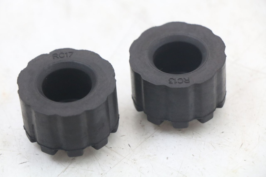 photo de SUPPORT RESERVOIR ROYAL ENFIELD CONTINENTAL GT 650 (2019 - 2024) - Zoom état d’usage