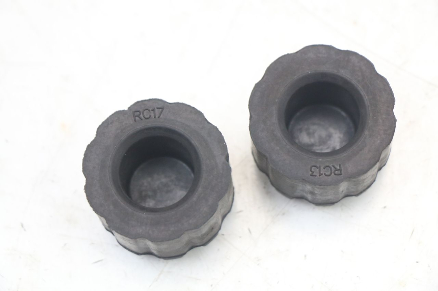 photo de SUPPORT RESERVOIR ROYAL ENFIELD CONTINENTAL GT 650 (2019 - 2024) - Autre angle de vue