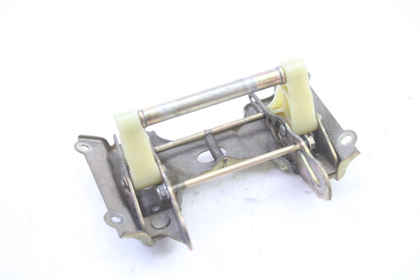 photo de SUPPORT RESERVOIR HONDA ST PAN EUROPEAN 1300 (2002 - 2013) - Zoom état d’usage