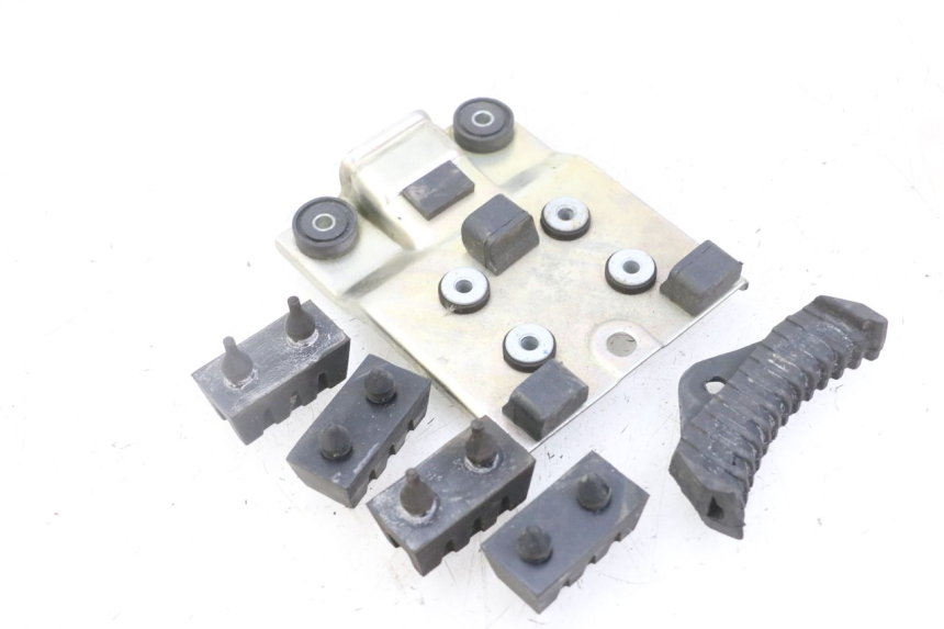 photo de SUPPORT RESERVOIR SUZUKI GSX F GSXF 650 (2007 - 2015) - Détail de la pièce