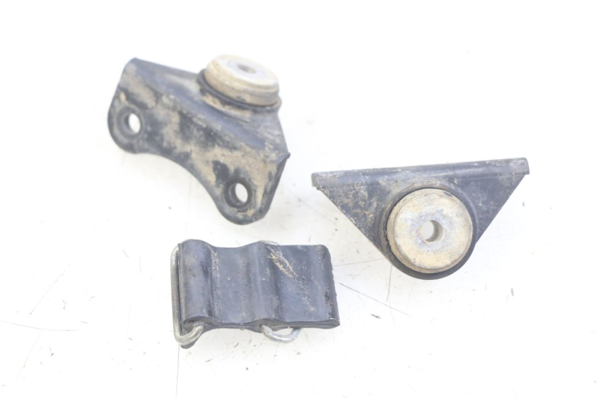 photo de SUPPORT RESERVOIR YAMAHA TTR 125 (2000 - 2020) - Détail de la pièce