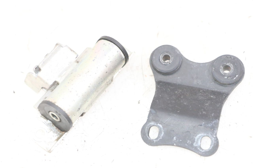 photo de SUPPORT RESERVOIR YAMAHA XJ6 ABS 600 (2008 - 2016) - Vue principale