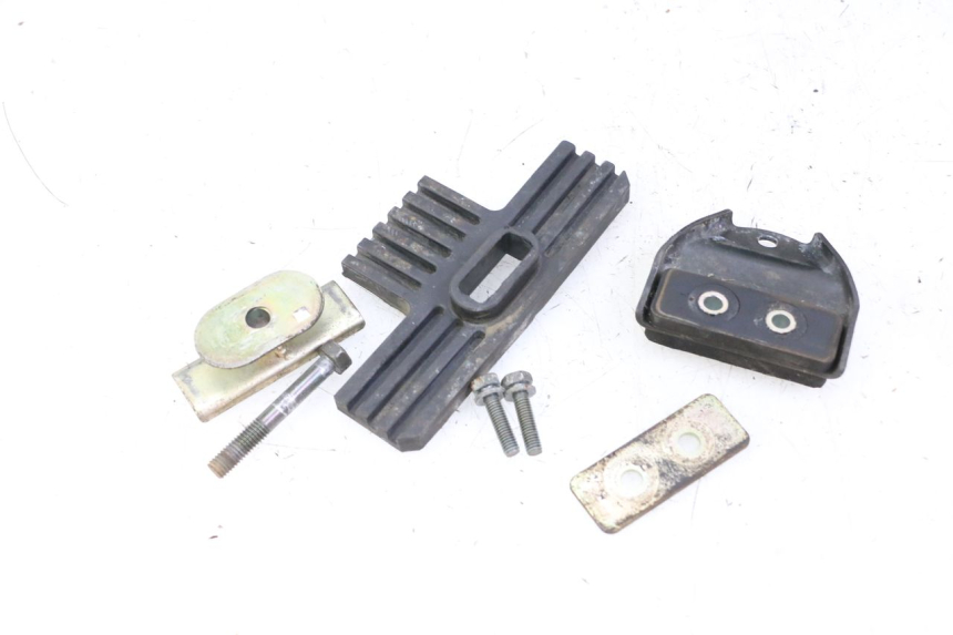 photo de SUPPORT RESERVOIR YAMAHA XJN DIVERSION 600 (2000 - 2003) - Détail de la pièce