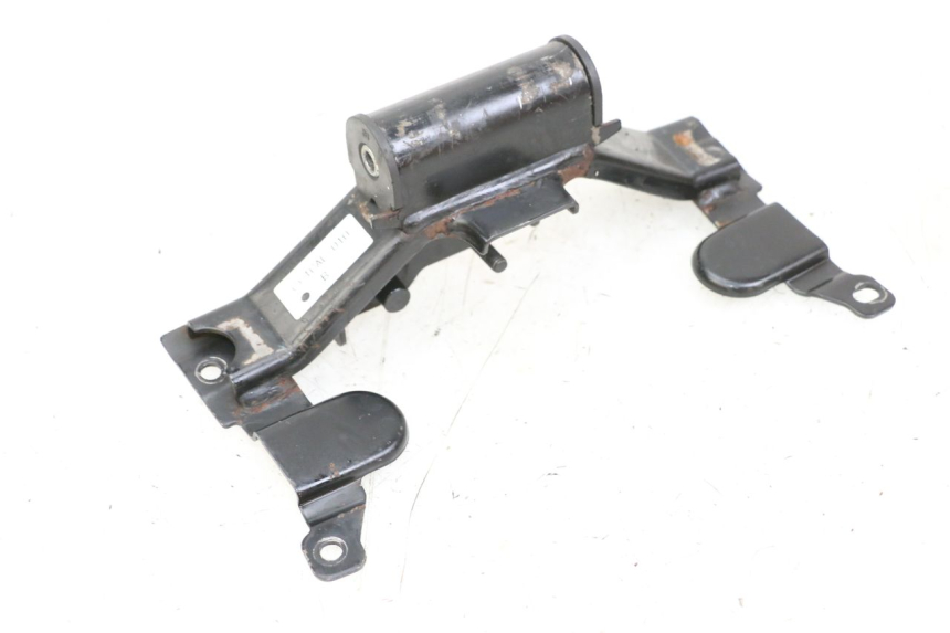 photo de SUPPORT RESERVOIR YAMAHA FZ1 FAZER 1000 (2007 - 2009) - Gros plan technique