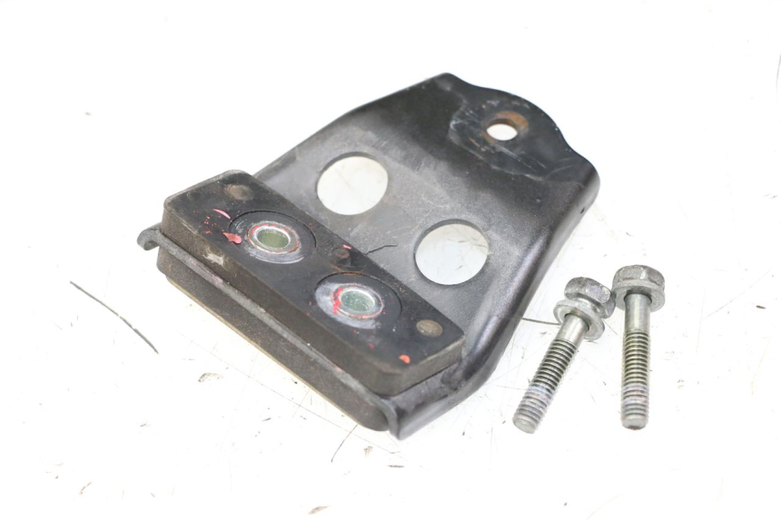 photo de SUPPORT RESERVOIR YAMAHA FZS FAZER 600 (2001 - 2003) - Détail de la pièce