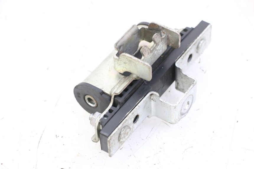 photo de SUPPORT RESERVOIR YAMAHA XJ6 600 (2008 - 2016) - Zoom état d’usage