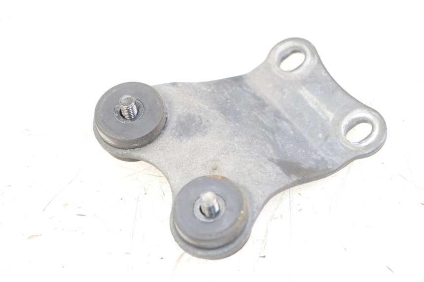 photo de SUPPORT RESERVOIR YAMAHA XJ6 ABS 600 (2008 - 2016) - Zoom état d’usage