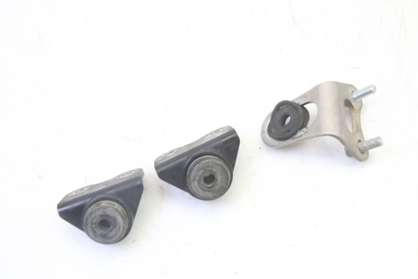 photo de SUPPORT RESERVOIR YAMAHA YZ-F YZF 250 (2014 - 2018) - Zoom état d’usage