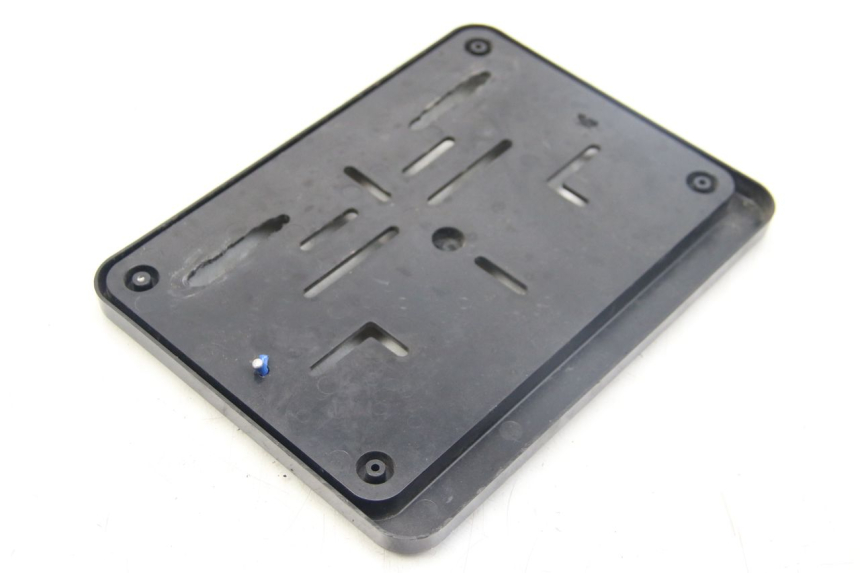 photo de SUPPORT DE PLAQUE YAMAHA BW'S BWS 125 (2010 - 2013) - État de surface