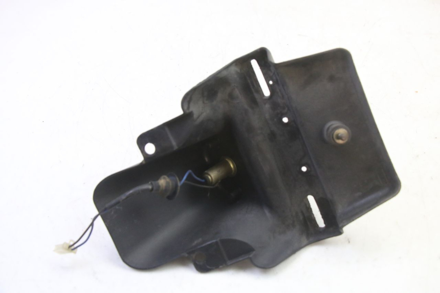 photo de SUPPORT DE PLAQUE YAMAHA BW'S 100 (1999 - 2002) - Vue d’ensemble