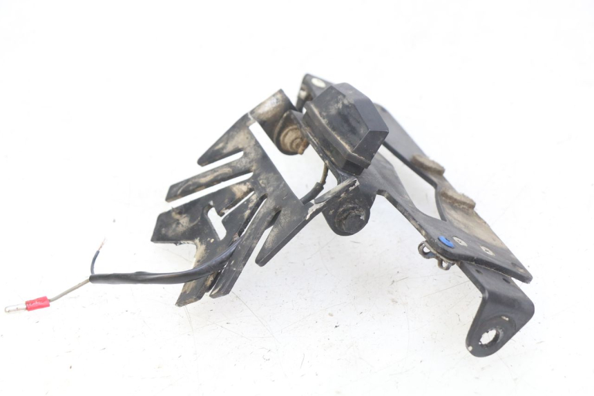 photo de SUPPORT DE PLAQUE HONDA CB R 1000 (2018 - 2023) - Vue d’ensemble