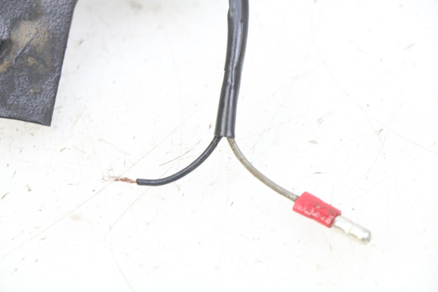 photo de SUPPORT DE PLAQUE HONDA CB R 1000 (2018 - 2023) - Points de fixation