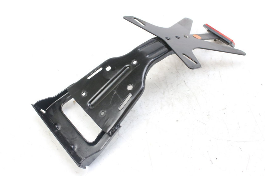 photo de SUPPORT DE PLAQUE WAYSCRAL E-SPEED 1 (2022 - 2024) - Points de fixation