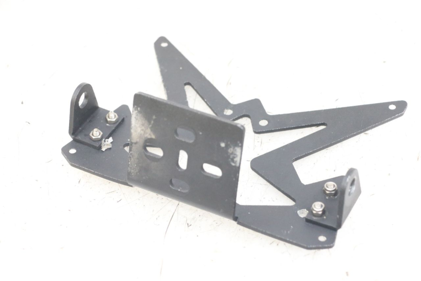 photo de SUPPORT DE PLAQUE KAWASAKI ER-6 ER6 N 650 (2012 - 2016) - Détail de la pièce