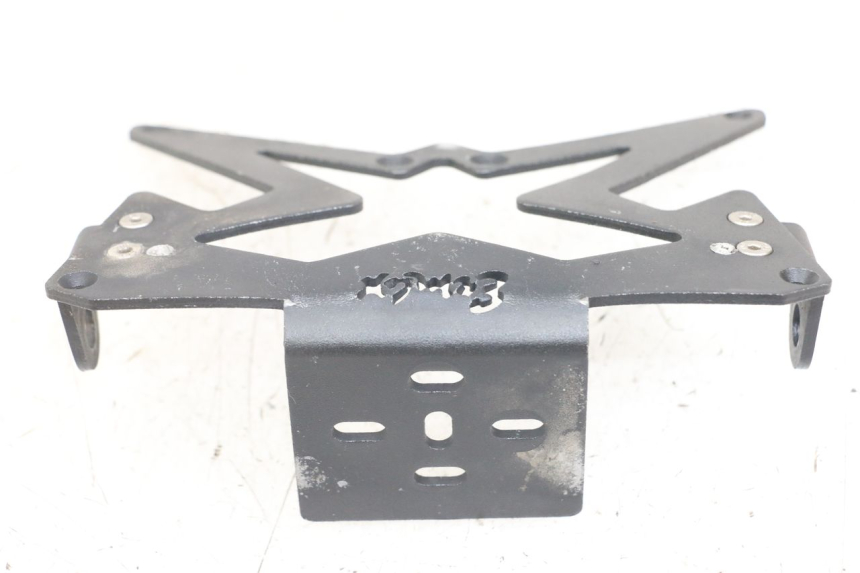 photo de SUPPORT DE PLAQUE KAWASAKI ER-6 ER6 N 650 (2012 - 2016) - Autre angle de vue