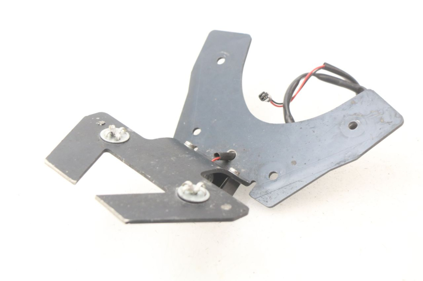 photo de SUPPORT DE PLAQUE SUZUKI GSX-R GSXR K16 1000 (2012 - 2016) - Zoom état d’usage