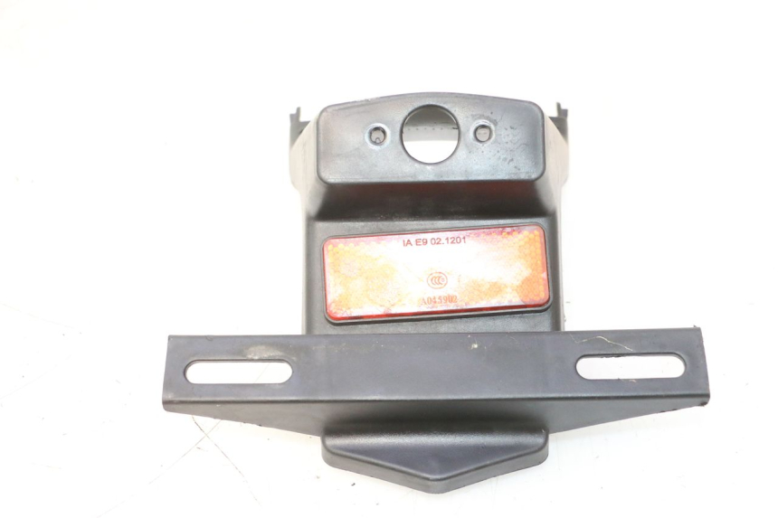 photo de SUPPORT DE PLAQUE JM MOTORS SANTANA 50 (2014 - 2023) - Détail de la pièce