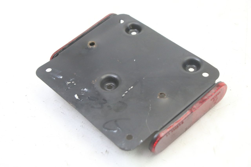 photo de SUPPORT DE PLAQUE APRILIA SXR 50 (2021 - 2023) - Zoom état d’usage