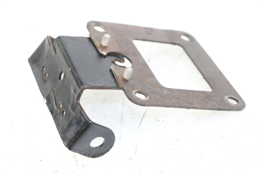 photo de SUPPORT DE PLAQUE YAMAHA FZ1 FAZER 1000 (2007 - 2009) - Zoom état d’usage