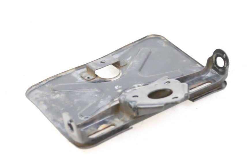 photo de SUPPORT DE PLAQUE YAMAHA SR 125 (1982 - 2003) - Zoom état d’usage