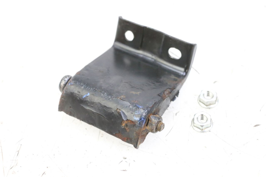 photo de SUPPORT DE SELLE KYMCO AGILITY 4T 50 (2018 - 2022) - Détail de la pièce