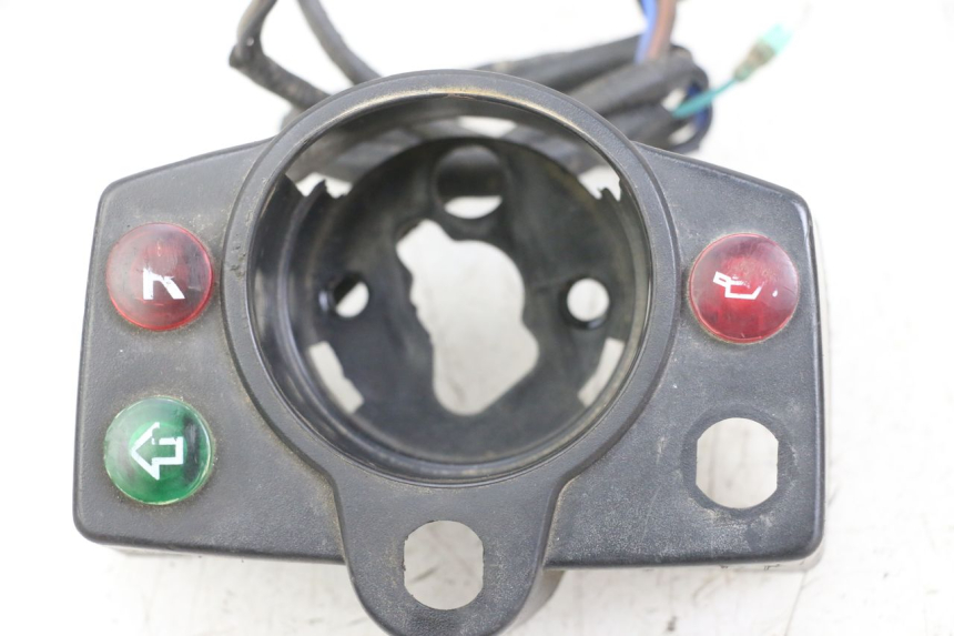 photo de TABLEAU DE BORD MASAI XL 50 (2012 - 2019) - Points de fixation