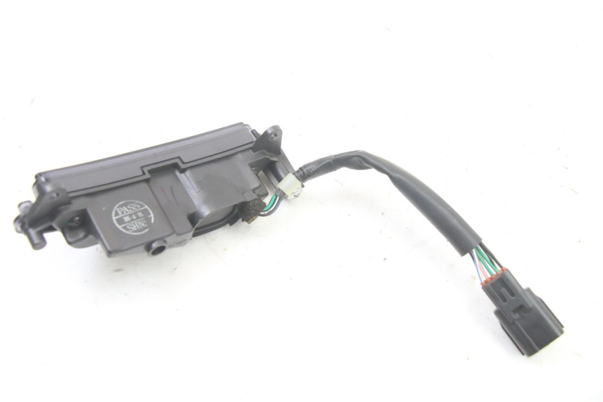 photo de TABLEAU DE BORD PIAGGIO MP3 500 (2014 - 2017) - Gros plan technique