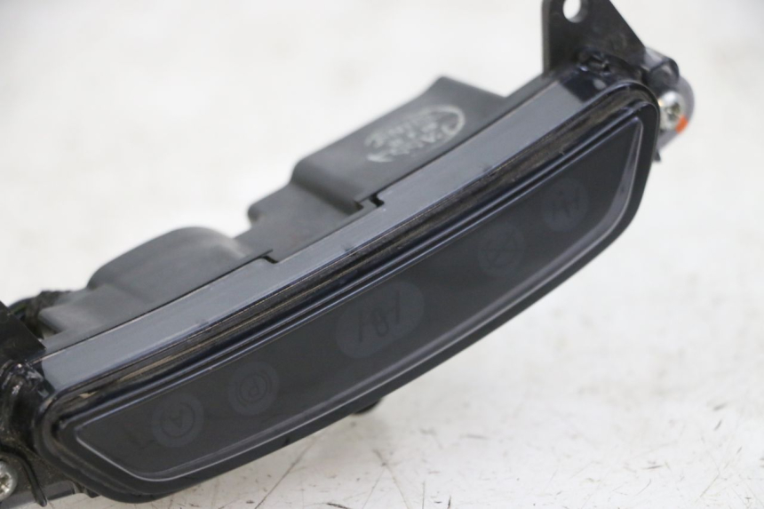 photo de TABLEAU DE BORD PIAGGIO MP3 500 (2014 - 2017) - Détail de la pièce