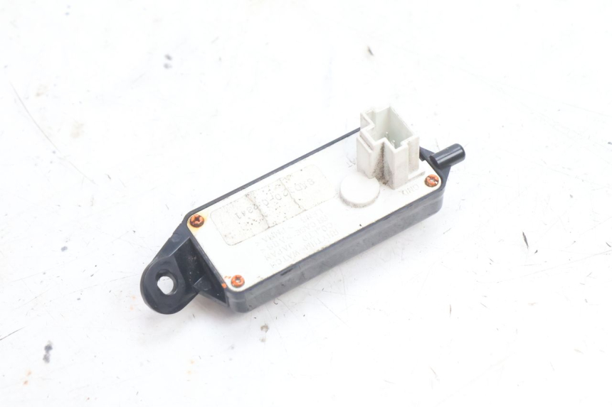 photo de TABLEAU DE BORD HONDA SH 125 (2001 - 2003) - Zoom état d’usage