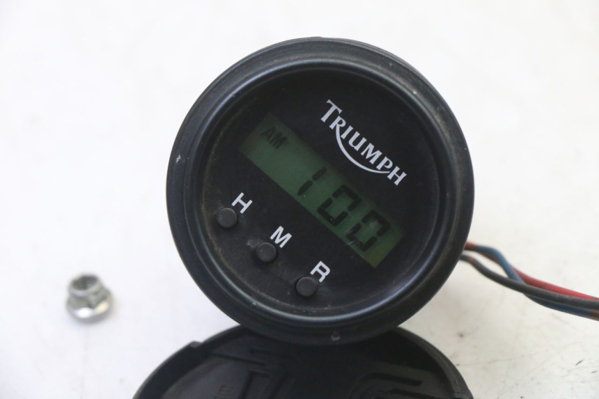 photo de TABLEAU DE BORD TRIUMPH SPRINT 900 (1995 - 1998) - Zoom état d’usage