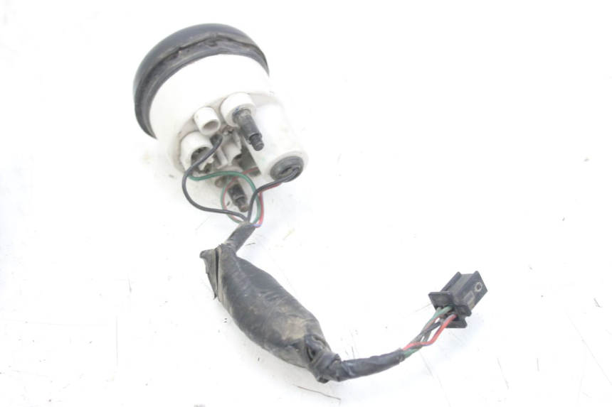 photo de TABLEAU DE BORD TRIUMPH SPRINT ST 955 (1999 - 2001) - Zoom état d’usage