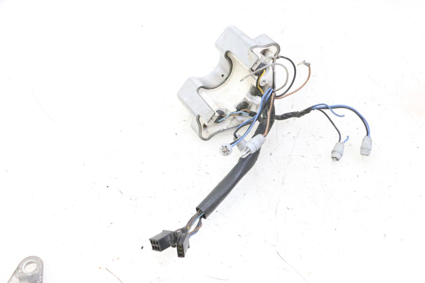 photo de TABLEAU DE BORD YAMAHA XJN DIVERSION 600 (2000 - 2003) - Zoom état d’usage