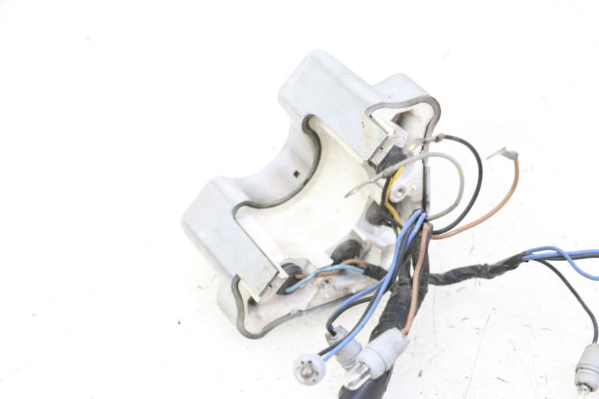 photo de TABLEAU DE BORD YAMAHA XJN DIVERSION 600 (2000 - 2003) - Autre angle de vue