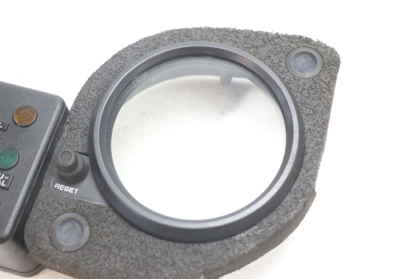photo de TABLEAU DE BORD HONDA XRV AFRICA TWIN 750 (1990 - 1992) - Autre angle de vue