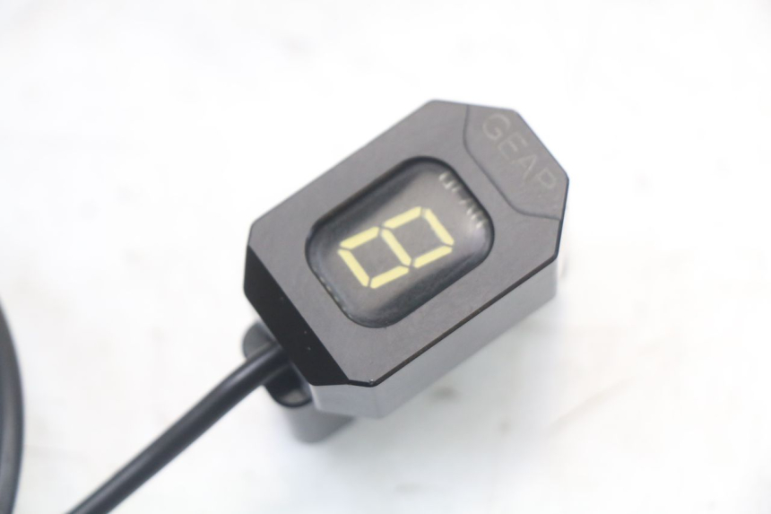 photo de TABLEAU DE BORD YAMAHA FZ1 FAZER 1000 (2007 - 2009) - Zoom état d’usage