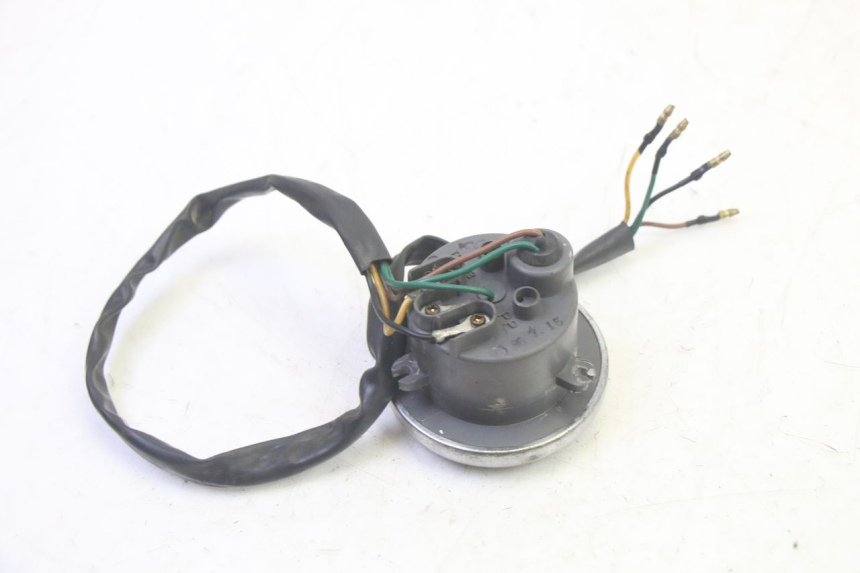 photo de TABLEAU DE BORD KYMCO ZING 125 (1997 - 2003) - Gros plan technique